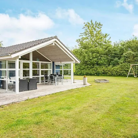 6 Person In Hemmet-by Traum Hemmet